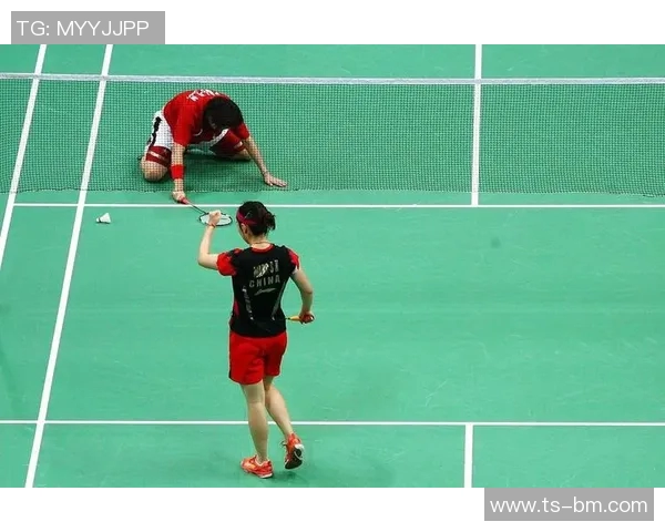 重庆羽毛球队引领最新羽毛球战术TOP10解析与应用技巧分享 重庆羽毛球队引领最新羽毛球战术TOP10解析与应用技巧分享