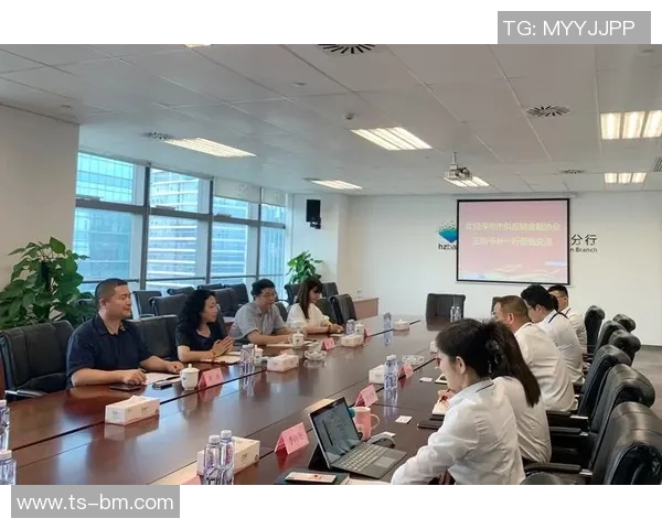 赛后分析:深圳足球队与杭州足球队的团队协作表现及其影响因素探讨 赛后分析:深圳足球队与杭州足球队的团队协作表现及其影响因素探讨