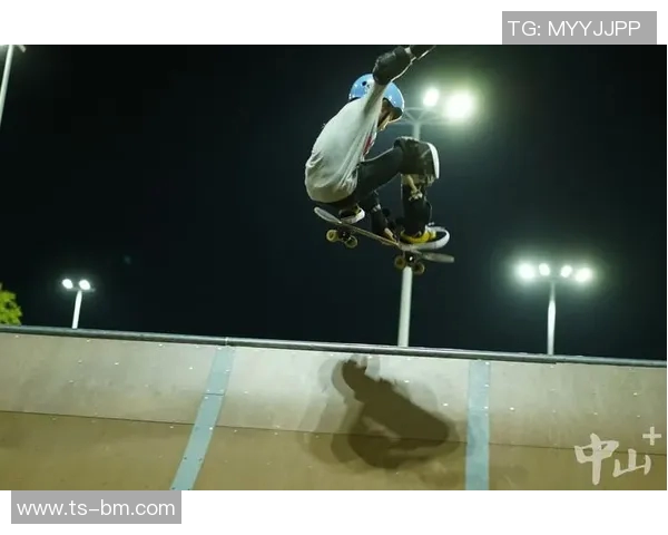 广州滑板队在世界滑板锦标赛中的拼搏历程与荣耀时刻分享 广州滑板队在世界滑板锦标赛中的拼搏历程与荣耀时刻分享