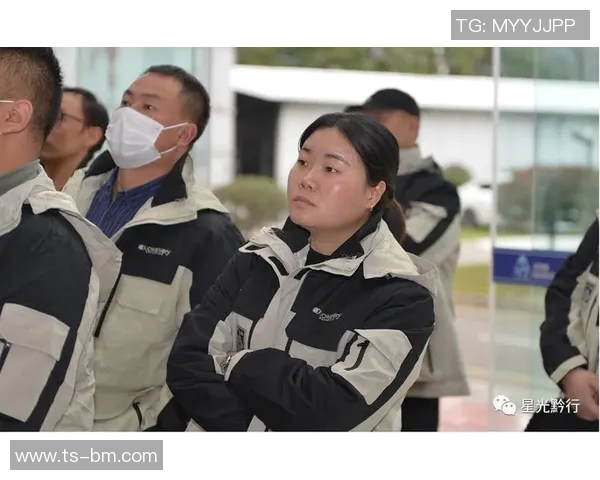 成都网球队个人能力引发热议球员表现与团队协作的深度探讨 成都网球队个人能力引发热议球员表现与团队协作的深度探讨