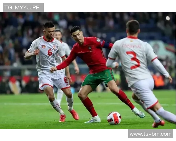 北京足球队的比赛经验揭秘：从战术到团队协作的全方位分析